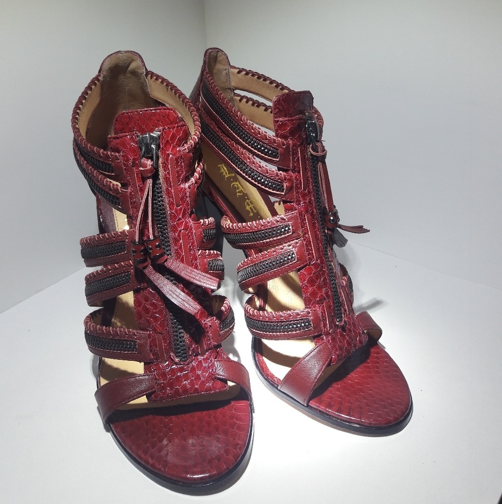 L.A.M.B "Nayuta" heels